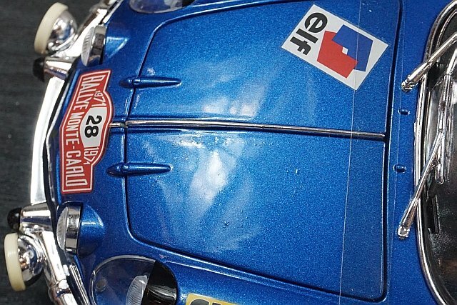 Maisto マイスト 1/18 ALPINE RENAULT アルピーヌ・ルノー 1600S 1971 #28 35850の画像3