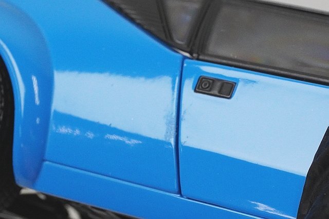 Hot wheels ホットウィール 1/18 De Tomaso デ・トマソ PANTERA パンテーラ ブルー ※本体のみ 50424の画像5