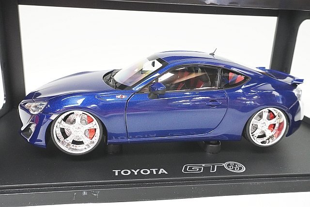 AUTOart オートアート 1/18 TOYOTA トヨタ GT86 欧州仕様 左ハンドル ギャラクシーブルーシリカ ※難有・ジャンク品 78775の画像1