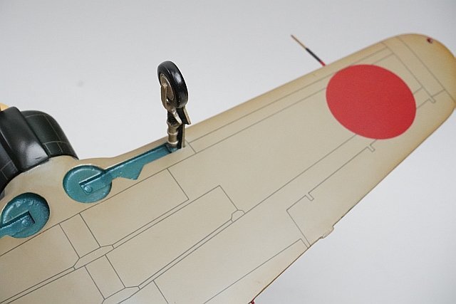 ★ WINGCLUB ウィングクラブ 零式艦上戦闘機21型 日本海軍 木製 全長約27cm 主翼幅約36cm ※ジャンク品の画像9
