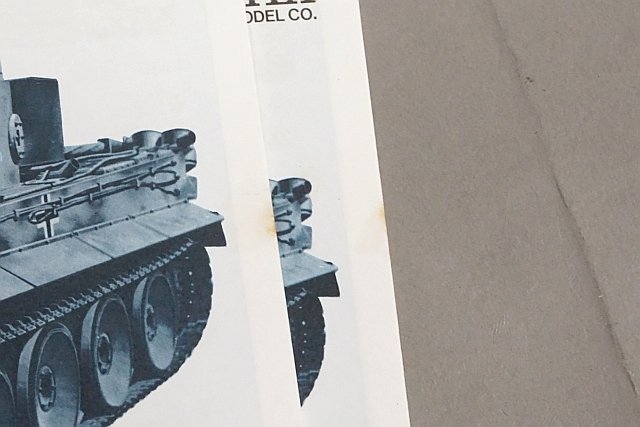 ★ TAMIYA タミヤ 1/25 デラックスシリーズ ドイツ陸軍重戦車 タイガーI型 プラモデル 30611の画像6