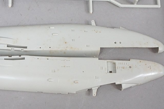 ★ TAMIYA タミヤ 1/48 A-10A サンダーボルトⅡ/フェアチャイルドA-10A 2点セット プラモデル 61028の画像3