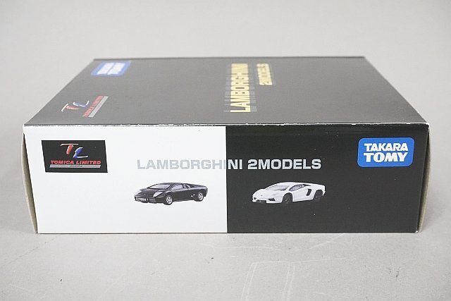 TOMICA トミカリミテッド LAMBORGHINI ランボルギーニ アヴェンタドール LP700-4 ホワイト / ムルシエラゴ ブラック 2台セットの画像4