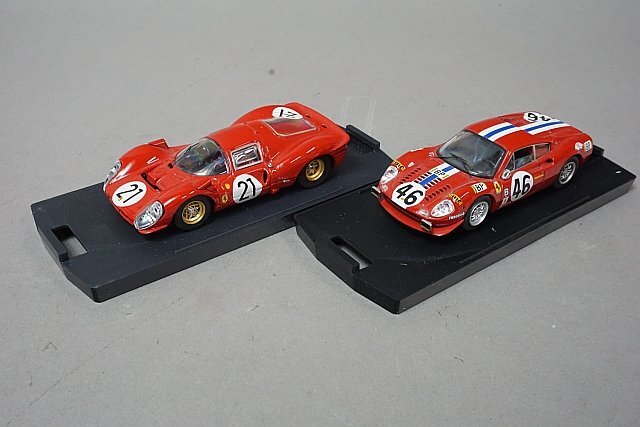 Bang 1/43 Ferrari Ferrari 330 P4 24H Ла Манш \'67 красный 7098/ Dino 246 GT LM Ла Манш 1972 #46 красный 7168 2 шт. комплект 