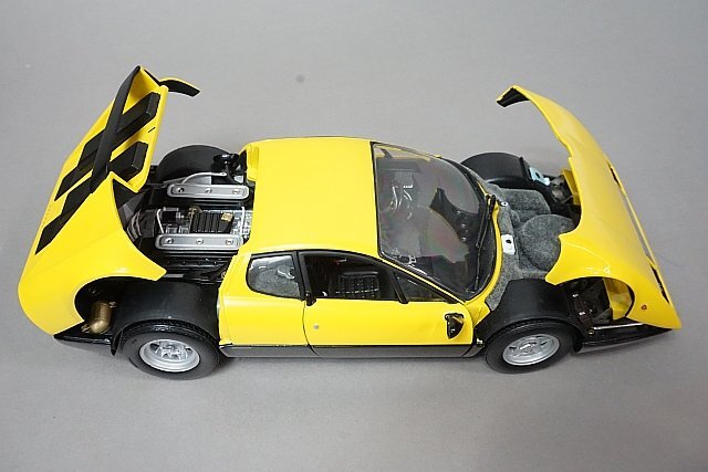 Kyosho 京商 1/18 Ferrari フェラーリ 365BB イエロー ※ジャンク品 本体のみの画像5