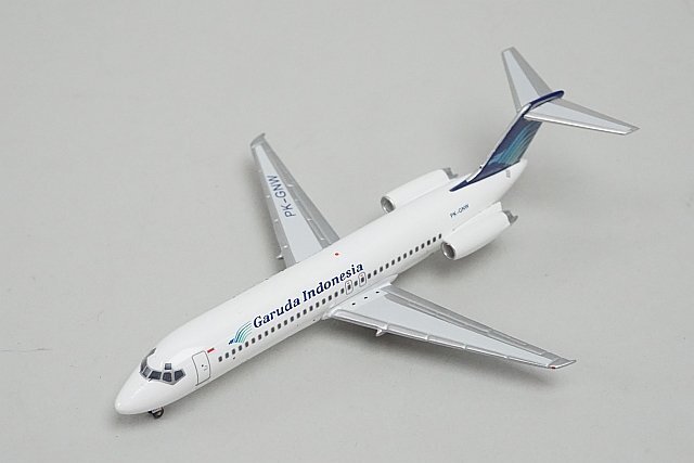 * Aero Classicsaero Classics 1/400da glass DC-9 Garuda Indonesiaga Roo da* Indonesia aviation PK-GNW