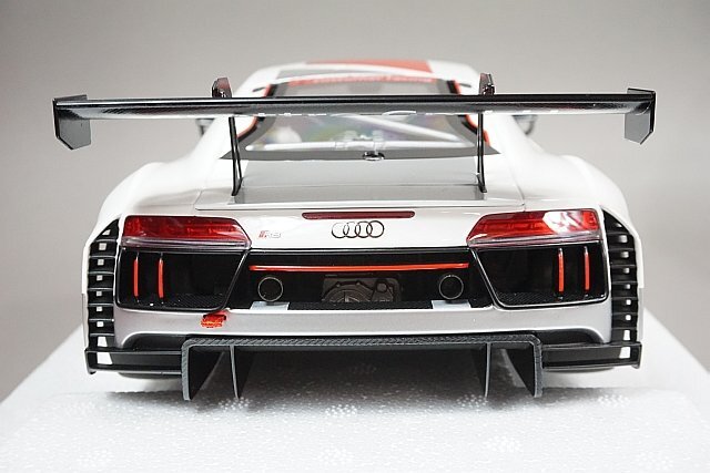 AUTOart オートアート 1/18 Audi アウディ R8 LMS FIA GT GT3 2016 プレゼンテーションカー (ジュネーブモーターショー) 81600の画像3