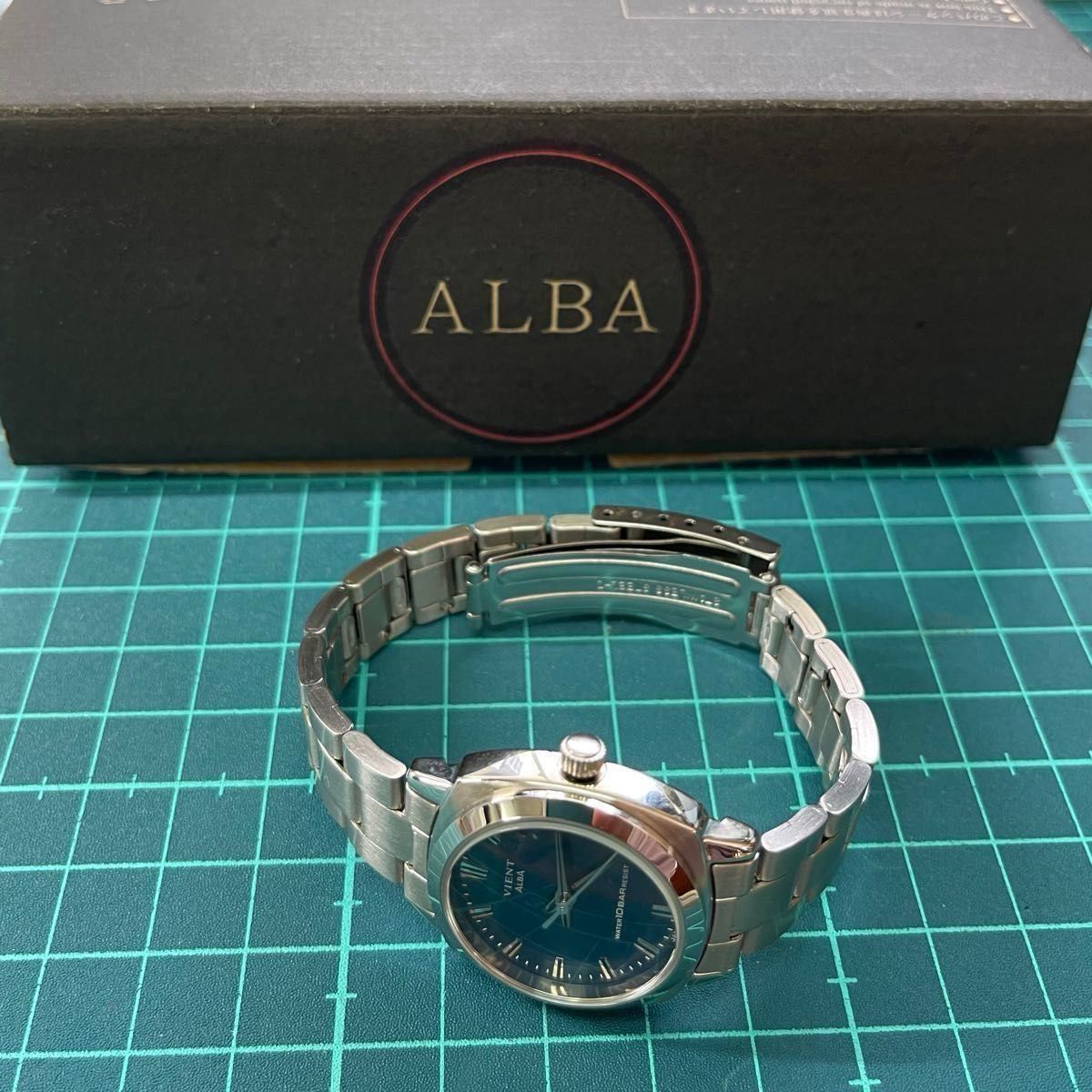 稼働　未使用　SEIKO ALBA VIENT レディース 時計　クォーツ　美しい　インディゴ文字盤　腕時計　QZ