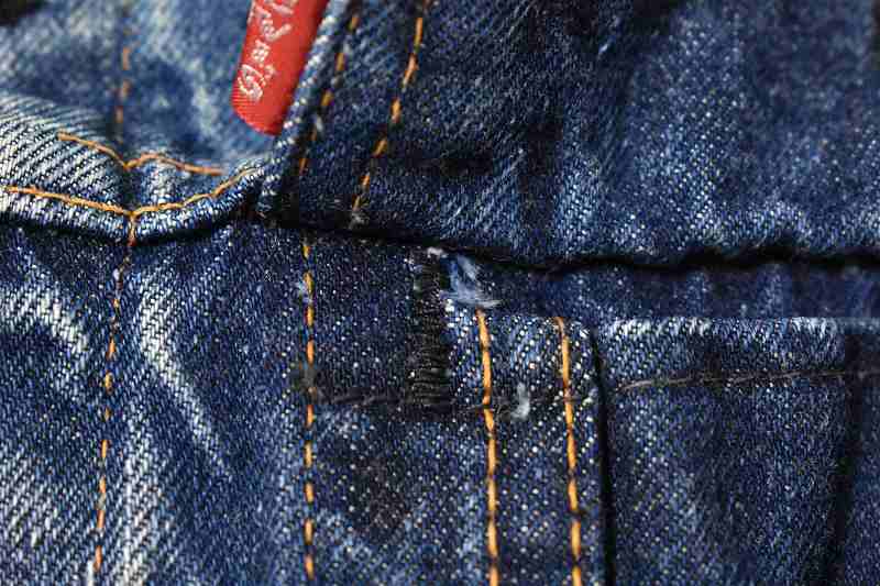 ＠美品 色落ち綺麗 雰囲気漂う リーバイス Levi's 70505 small e トラッカージャケットj435 アメリカ古着 インディゴ_画像9