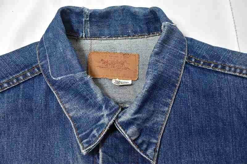 ＠リーバイス Levi's 70505 スモール e トラッカージャケットj530 アメリカ古着 インディゴ 縦落ち 70年代_画像3