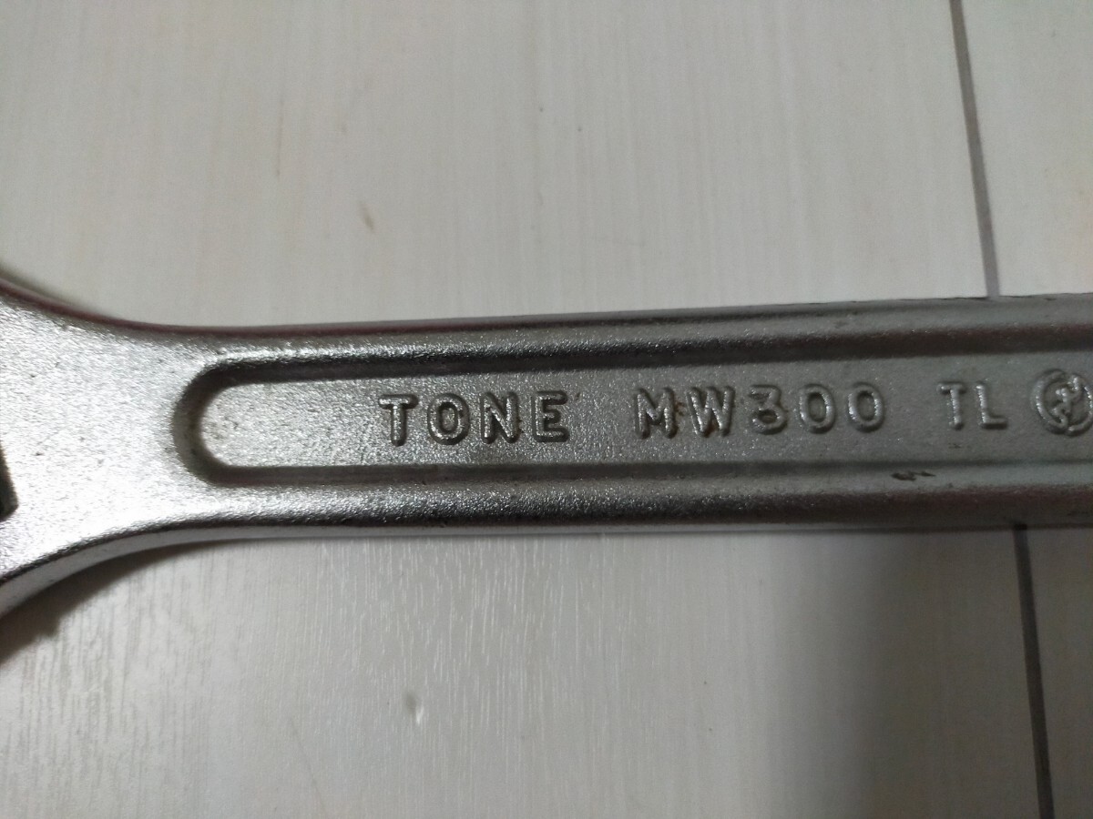 中古 TONE トネ モンキーレンチ モンキレンチ 300mm NW-300_画像2