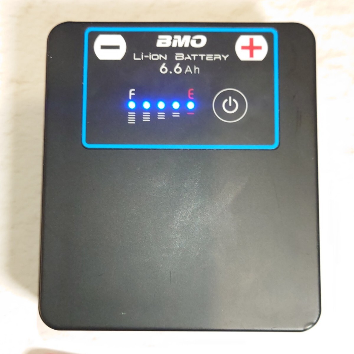 BMOジャパン 電動リール用 リチウムイオンバッテリー チャージャーセット 6.6Ahの画像2