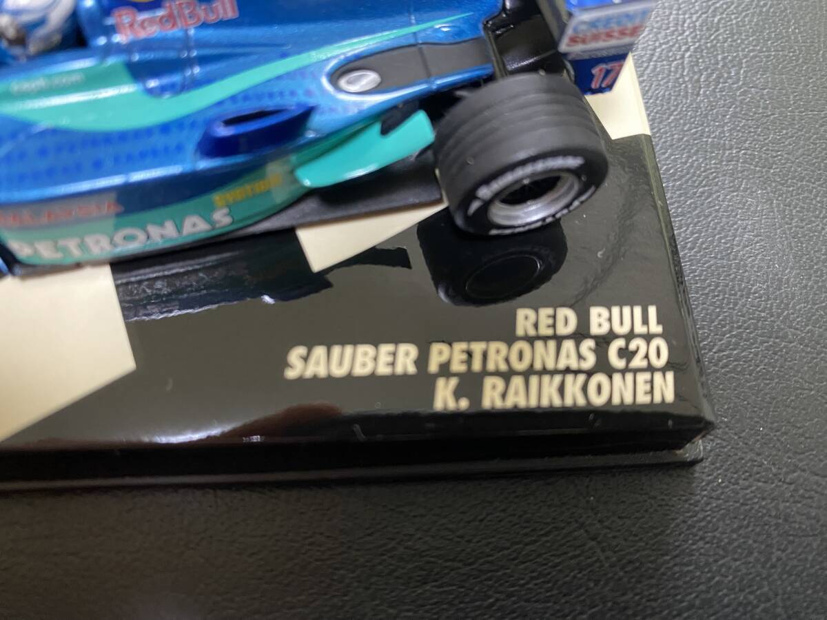レッドブル ザウバー ペトロナス C20 キミ・ライコネン F1 ミニチャンプの画像6