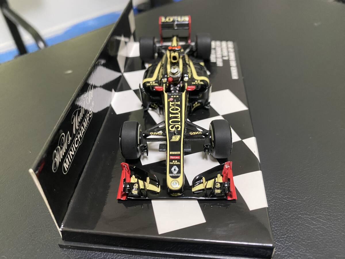 F1 ロータス ルノー E20 キミ ライコネン 2012 アブダビGP 優勝マシン 1/43 ミニチャンプ の画像6