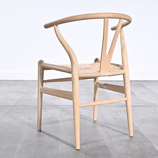未使用品 2023年製 名作 カールハンセン 14万 ハンス J. ウェグナー「CH24/Wishbone chair/Yチェア」オーク材 無垢 ダイニングチェアの画像2