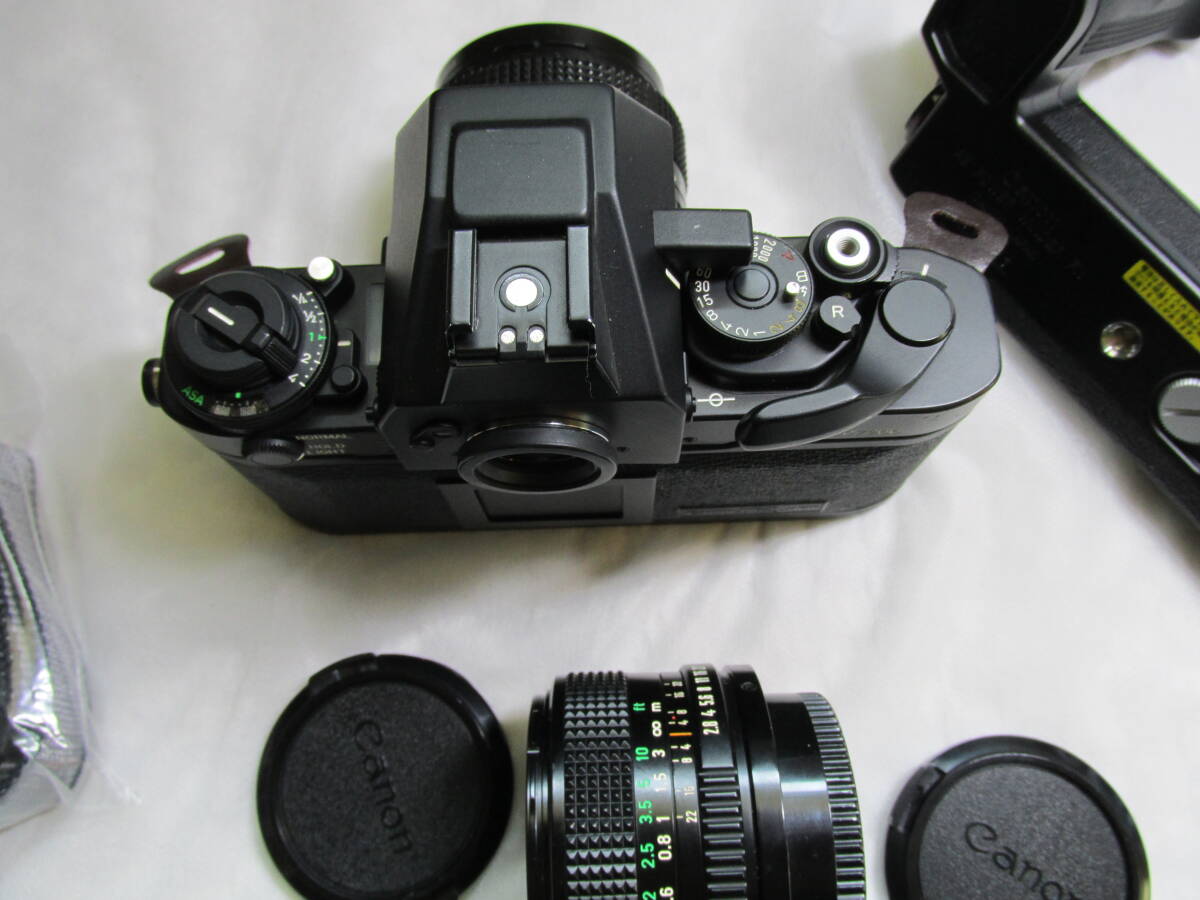 中古動作品 Canon キャノン New F-1＋ワインダー＋レンズNFD50㎜F1.4 ＋広角レンズNFD28㎜F2.8の画像3