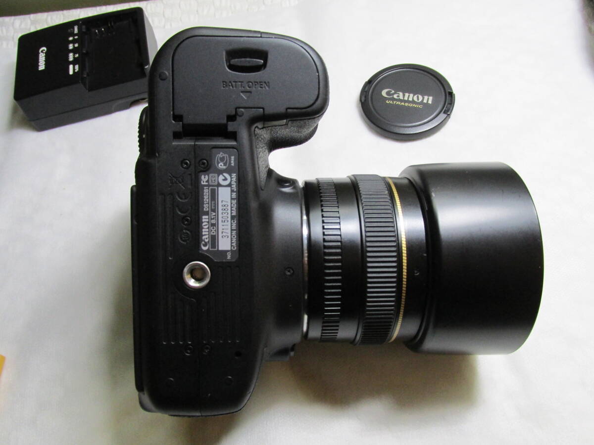 中古品　キャノン Canon EOS 60D ＋レンズEF50㎜F1.4USM_画像5