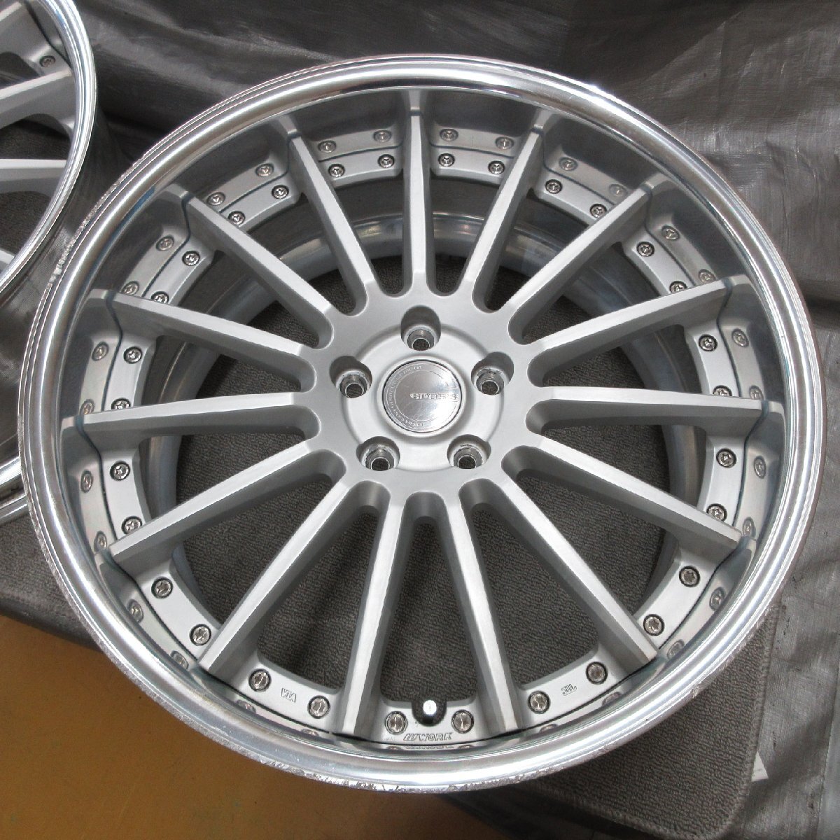 □送料無料 A2■ WORK GNOSIS GR201 ■ 20×9J+36/20×10J+33 ■ 5H PCD114.3 ■ φ73 ◇ ４本 ◇ マットシルバー/リム ポリッシュ 日本製_画像5