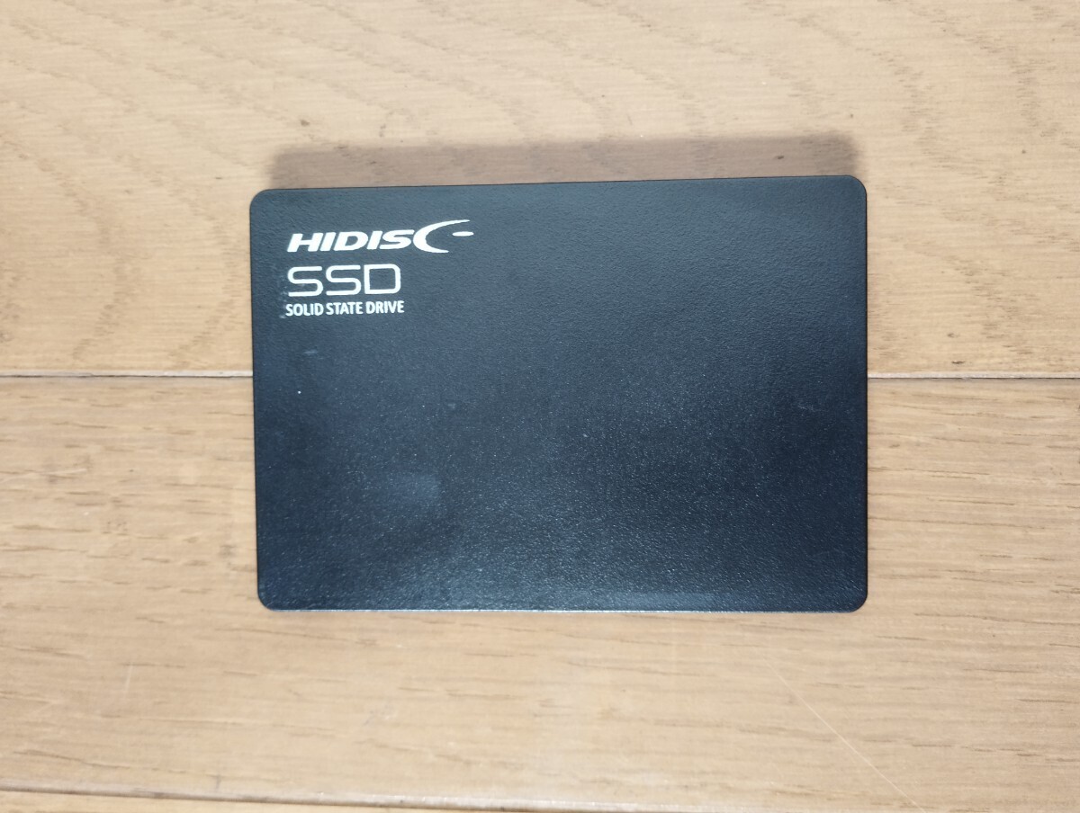 送料無料 HIDISC SATA3 SSD 2.5インチ 240GB 厚み7mm 動作確認済の画像1