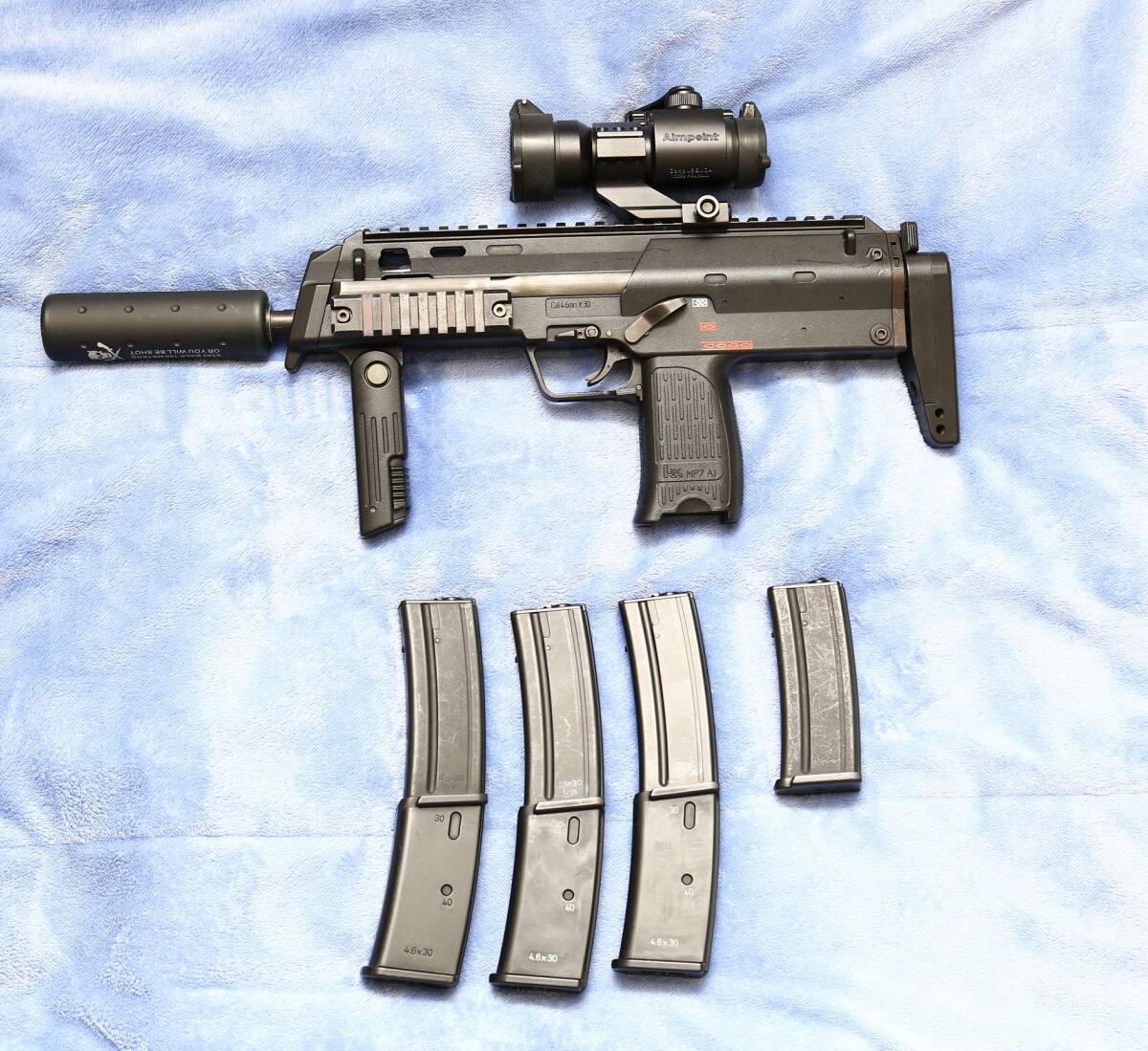 リポバッテリー仕様 東京マルイ コンパクト 電動ガン MP7A1 カスタム セット ドットサイト 予備マガジン サプレッサー バレル ベアリングの画像2