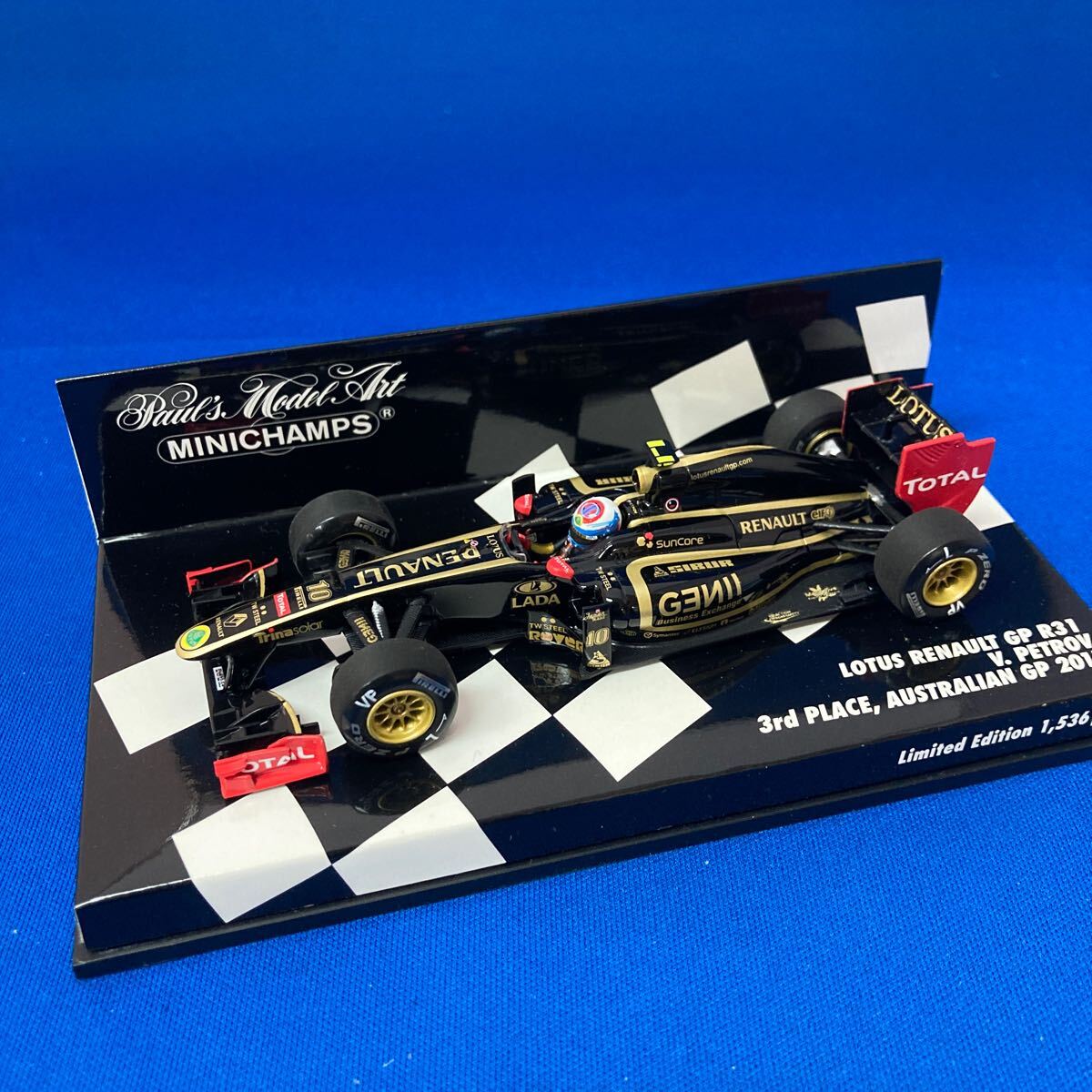 PMA 1/43 Lotus Renault GP R31 V.Petrov 3rd Place Australian GP 2011 の画像2