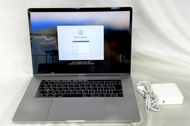 ★中古品・送料無料・1円スタート★ Apple MacBook Pro MR942J/A (Core i7 2.6GHz/32GB/512GB/15.4インチ)_画像1