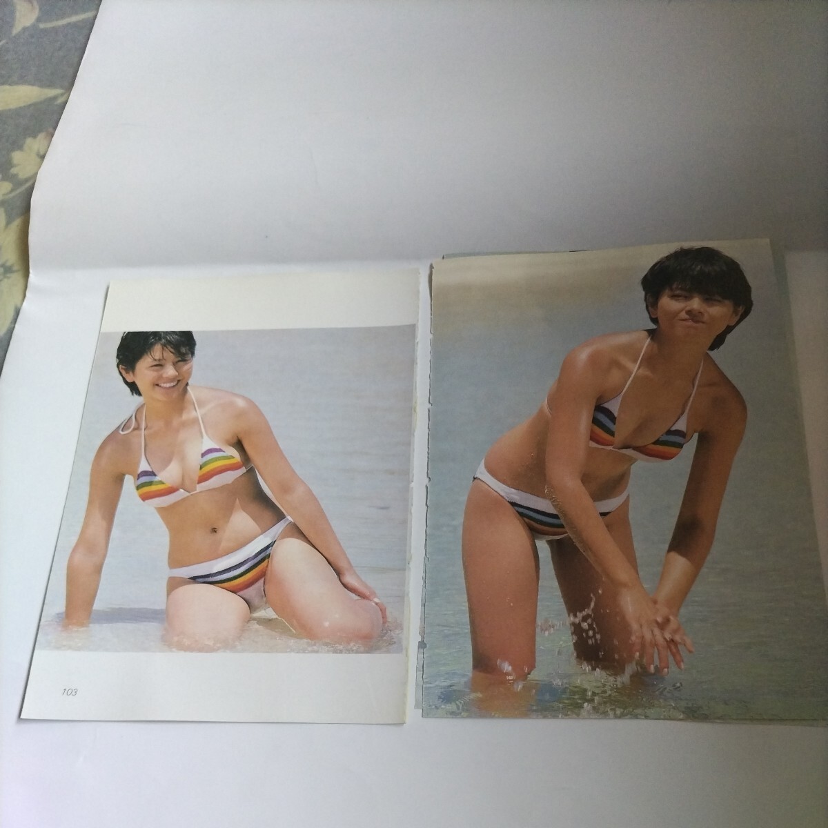 * Japan . production class!! treasure departure .!!71~85 year [ modern times movie [ idol swimsuit ]]* Koizumi Kyoko (.. bikini / swimsuit!!)* library book@ size scraps 12.*