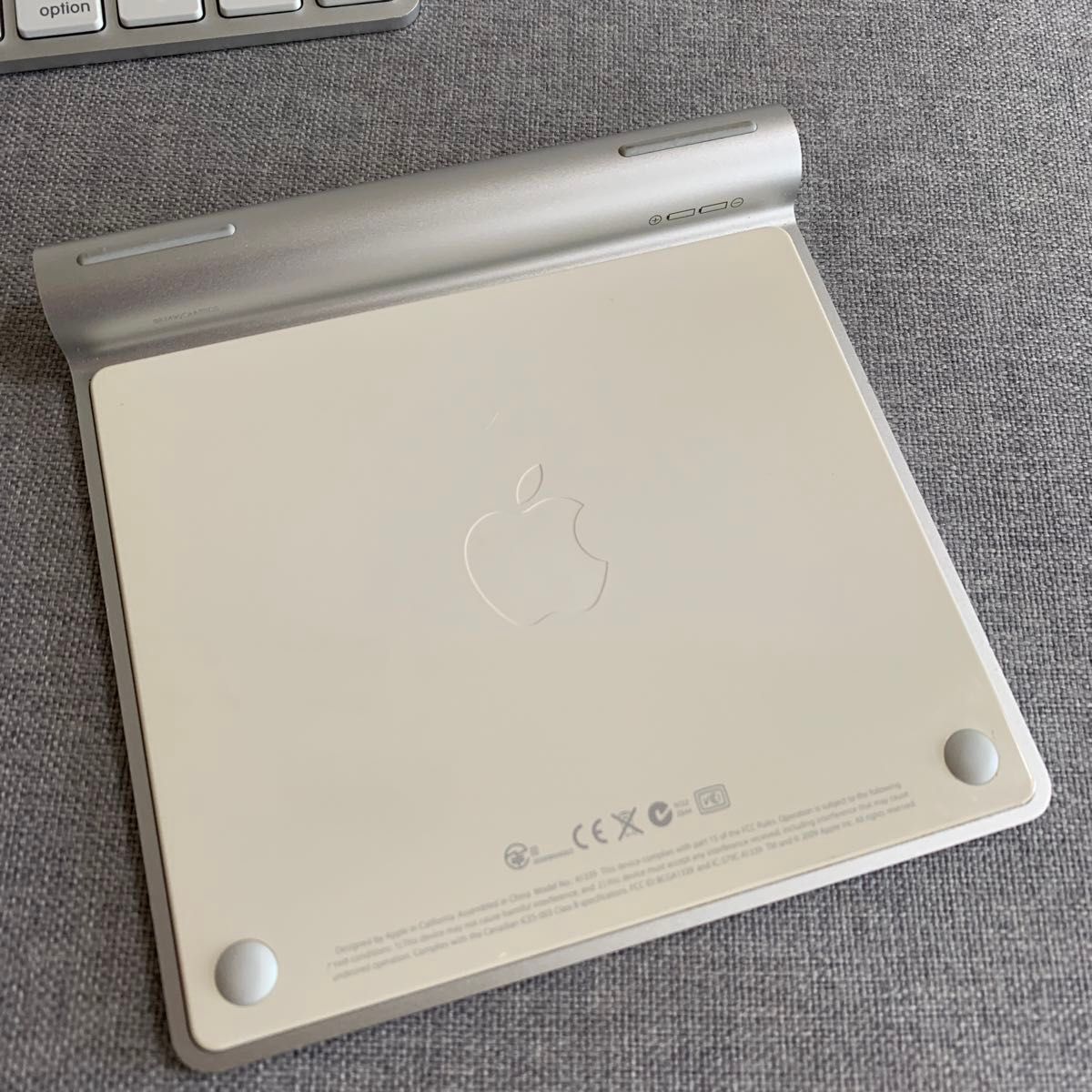 Apple Wireless Keyboard(US) &【訳あり品】Magic Trackpad 2点セット