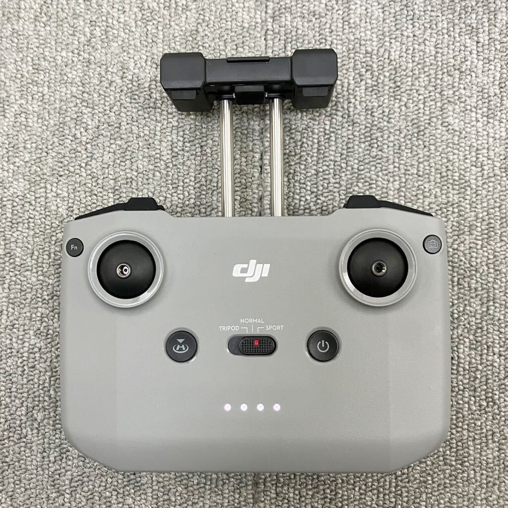 ●【売り切り】そこそこ美品 DJI MAVIC AIR2 Fly more combo 空撮ドローン バッテリー3個セット キャリングケース付属 の画像2