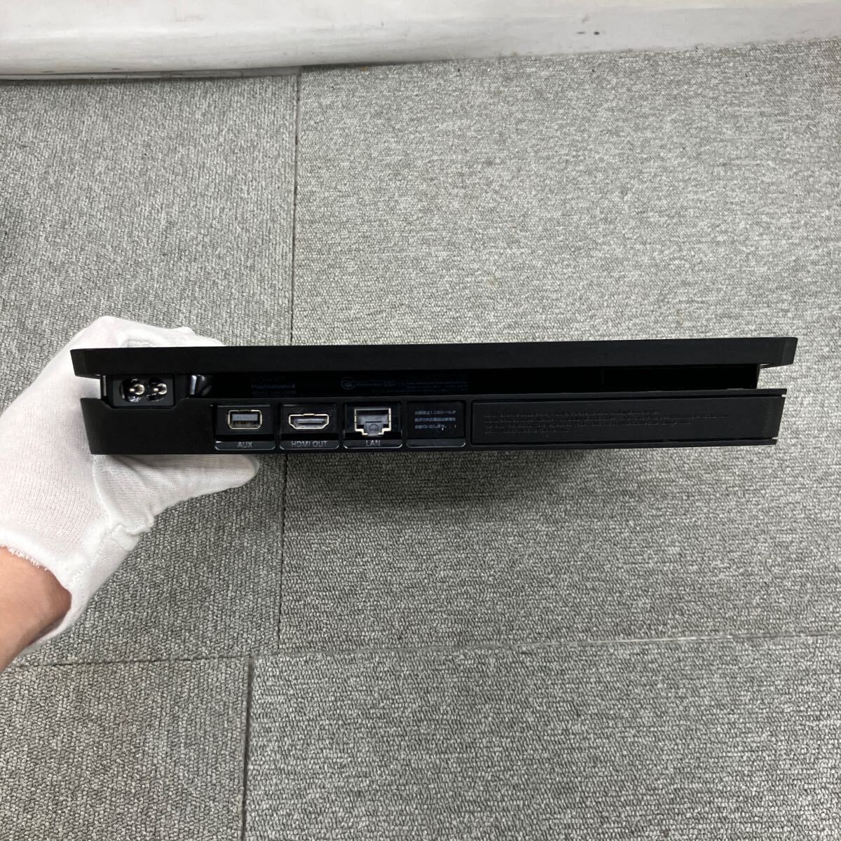 □【売り切り】SONY ソニー Playstation4 プレステーション4 CUH-2100B ジェットブラック コントローラ付属 ソフト2点付属 動作確認済みの画像7