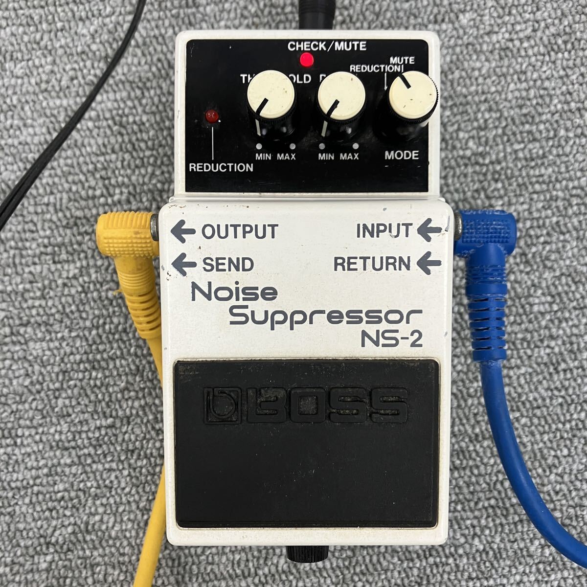 ●【売り切り】BOSS ボス コンパクトエフェクター Noise Suppressorノイズサプレッサー NS-2 ケーブル付属 動作確認済み ギター機材_画像9