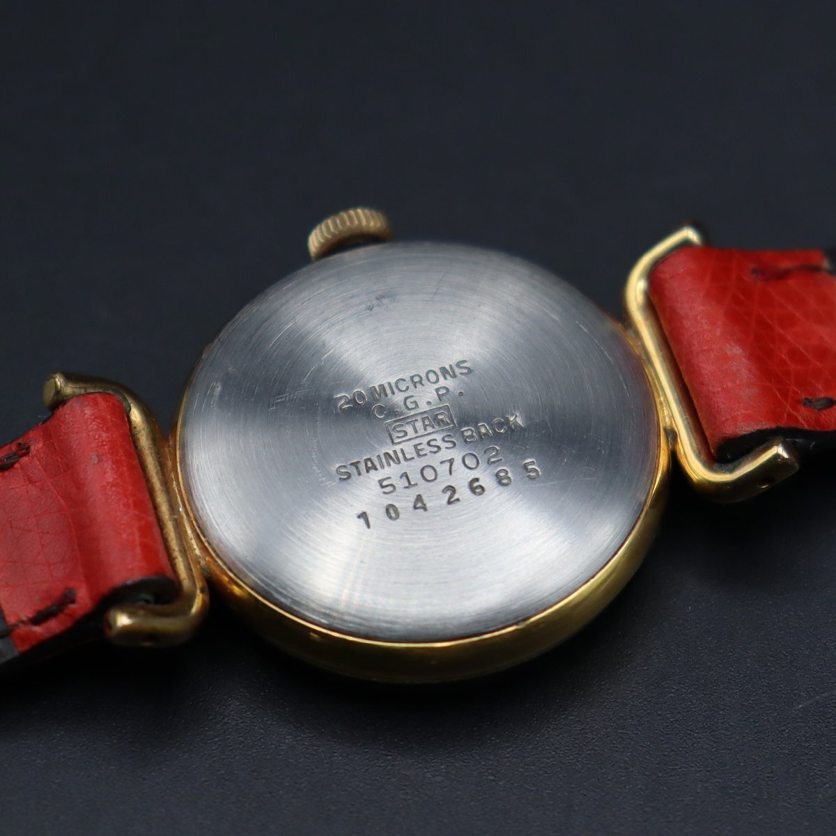 希少 CITIZEN CHARM シチズン チャーム 510702 手巻き 17石 ゴールドカラー 2針 ジャンク アンティーク レディース腕時計の画像7