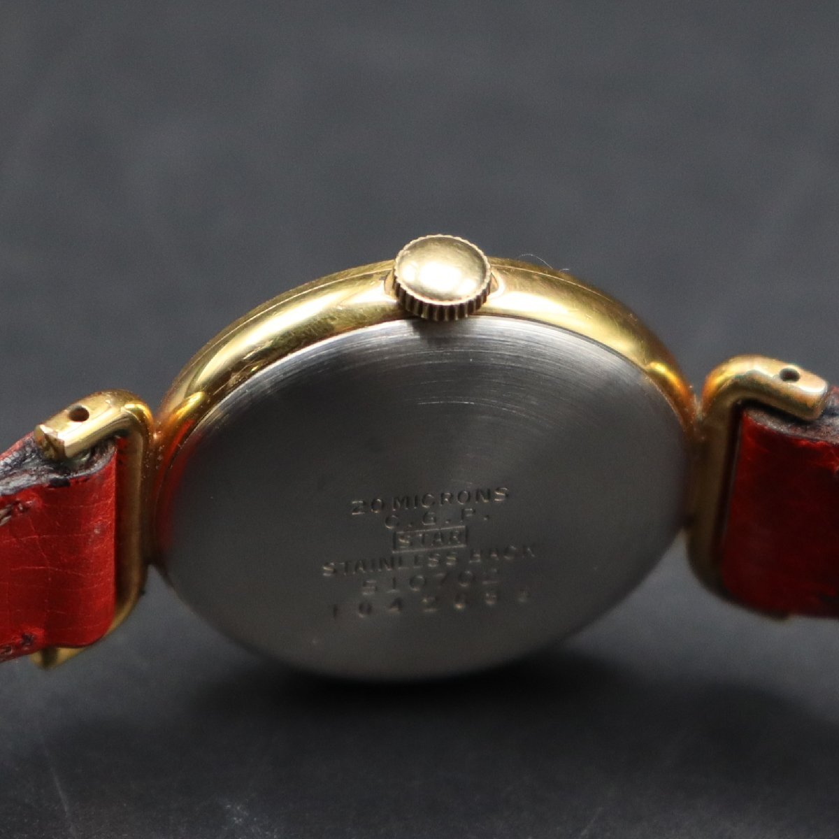 希少 CITIZEN CHARM シチズン チャーム 510702 手巻き 17石 ゴールドカラー 2針 ジャンク アンティーク レディース腕時計の画像6