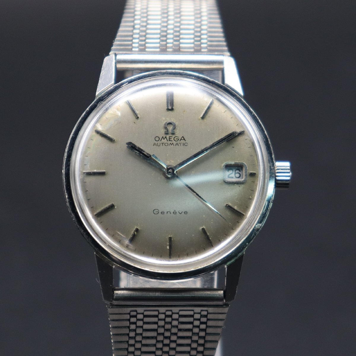 OMEGA GENEVE オメガ ジュネーブ Ref.166.037 Cal.565 自動巻き 1970年頃製造 デイト スイス製 アンティーク メンズ腕時計_画像2