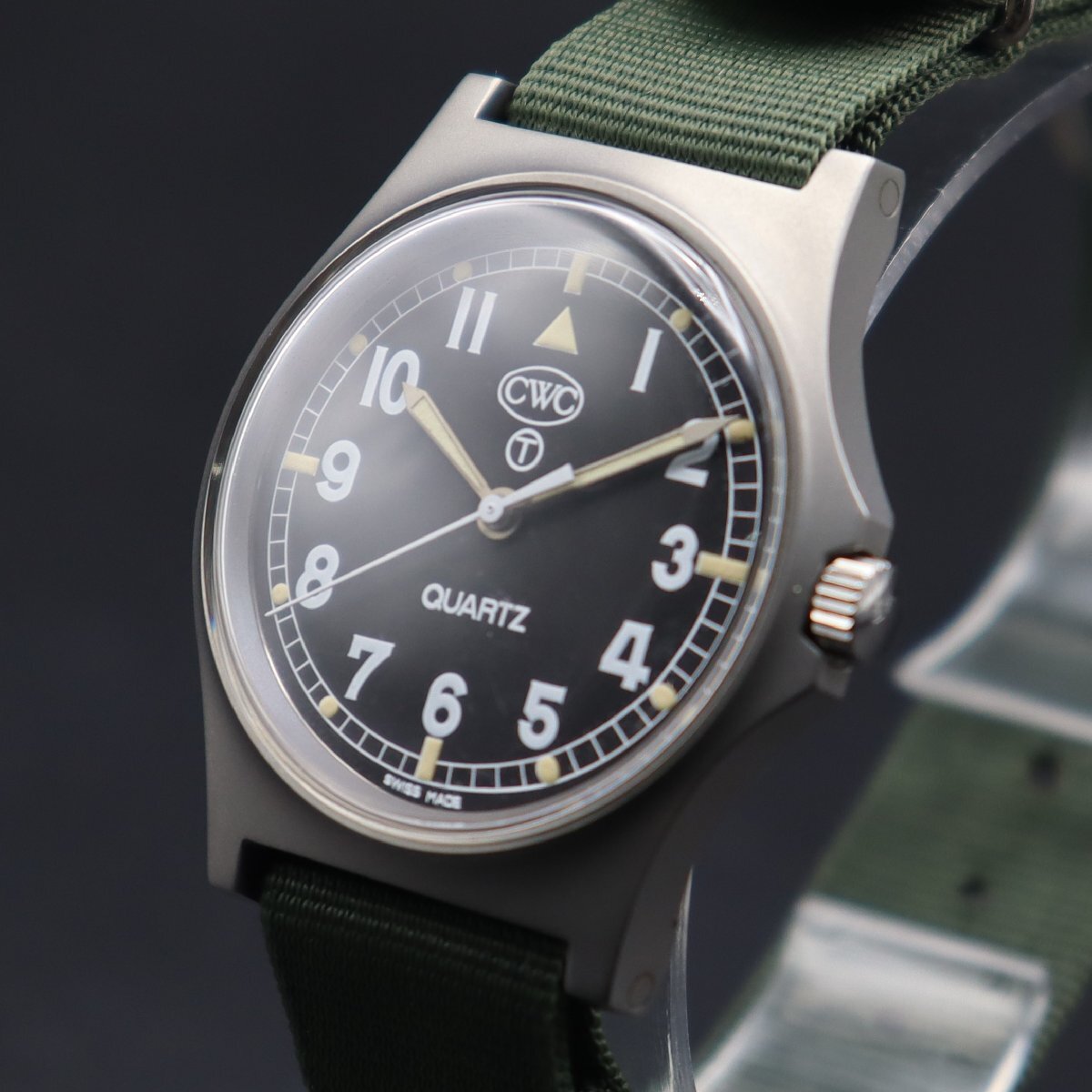 希少 美品 CWC カボットウォッチカンパニー W10/6645-99 5415317 クォーツ イギリス軍用 ミリタリー 全数字ブラック文字盤 メンズ腕時計の画像1