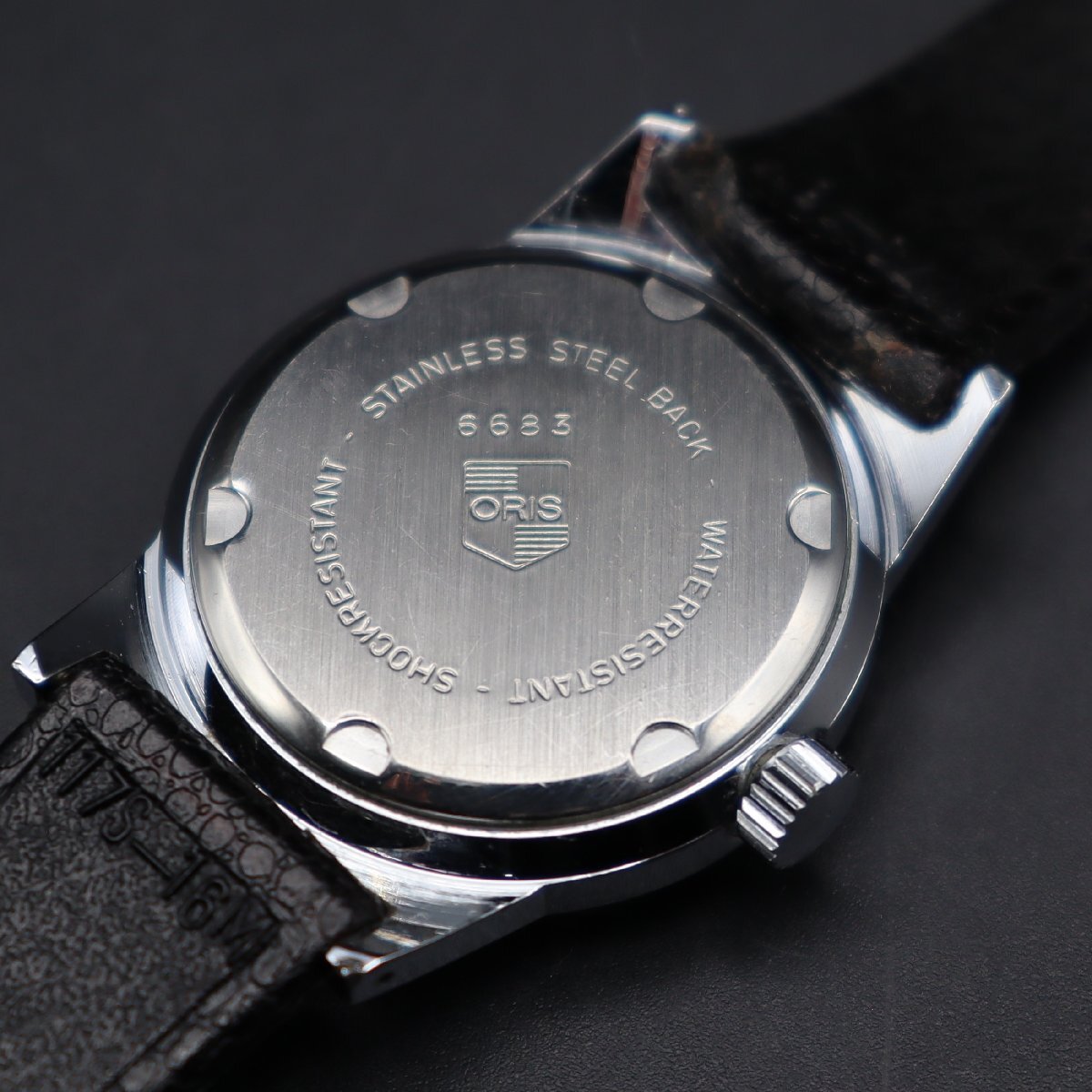 ORIS オリス ポインターデイト 6683 手巻き 黒文字盤 全数字 ラウンド スモセコ スイス製 アンティーク ボーイズ/レディース腕時計の画像7