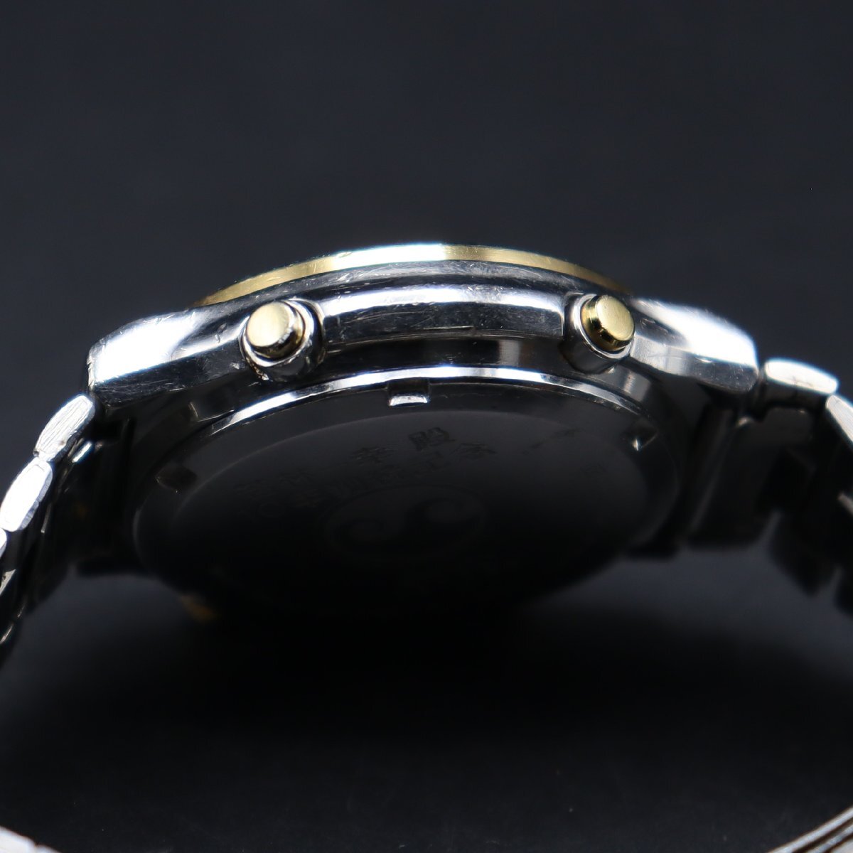 希少 SEIKO QUARTZ セイコー クォーツ 7A48-7000 クロノグラフ ムーンフェイズ ローマン 白文字盤 コンビカラー 純正ブレス メンズ腕時計の画像6