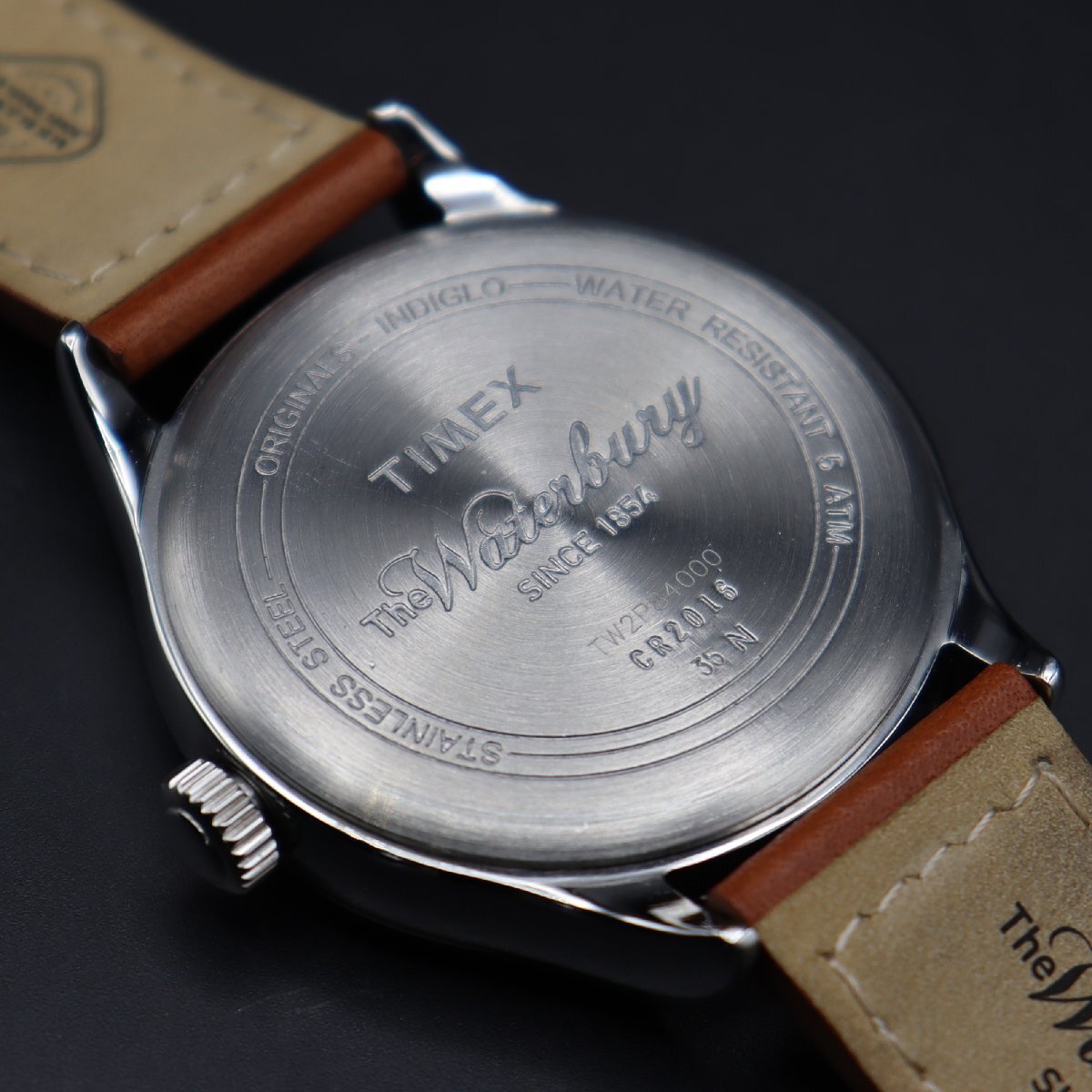 希少 TIMEX タイメックス ウォーターベリー TW2P84600 CR2016 クォーツ インディグロナイトライト文字盤 デイト 純正革ベルト メンズ腕時計の画像7