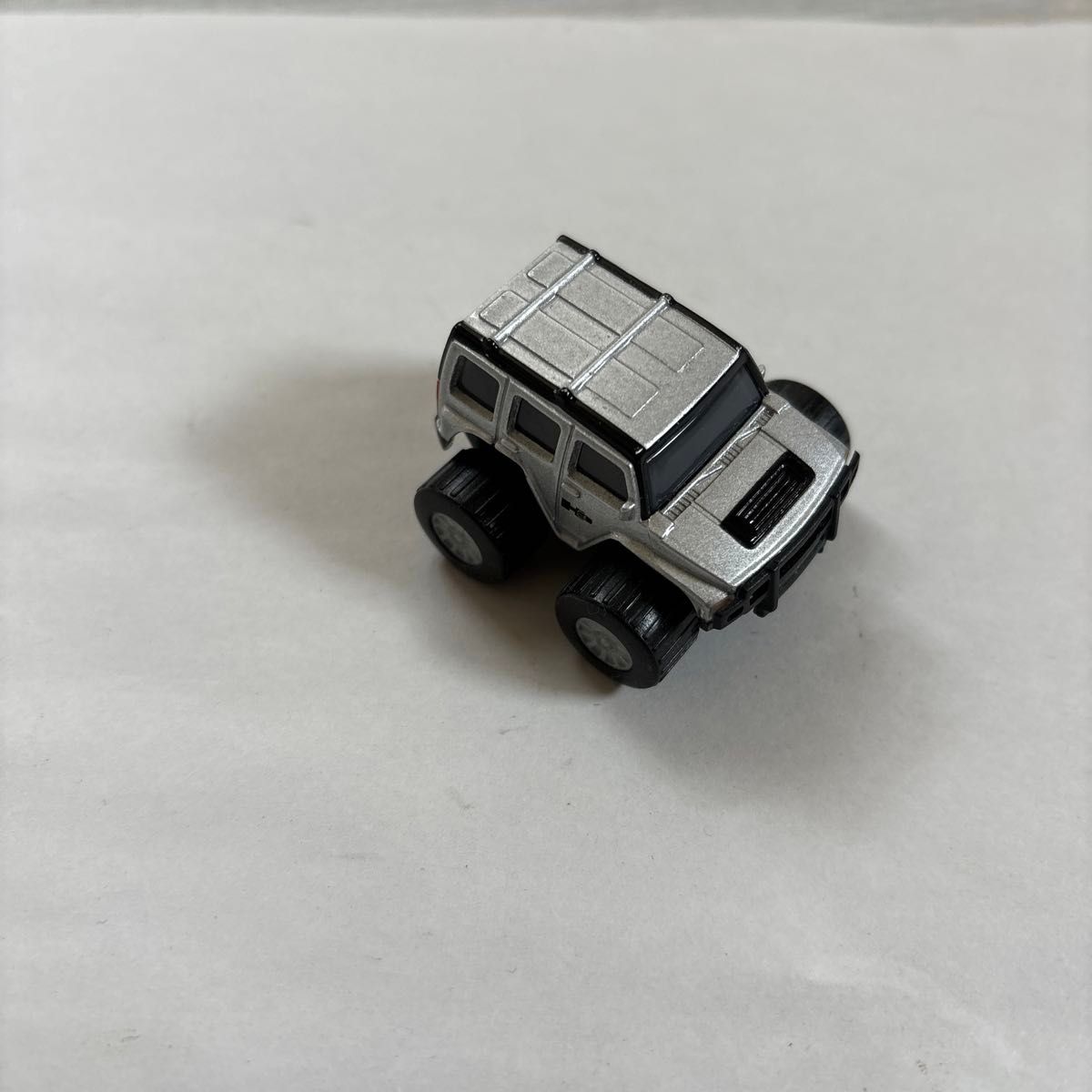 4×4プルバックカー