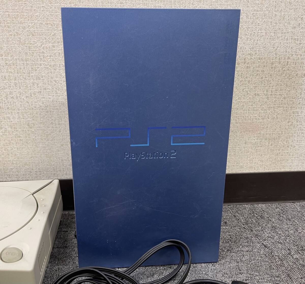 【ST18516MG】ゲーム機 まとめ 本体 コントローラー カセット アダプター PS2/ドリームキャスト/サルゲッチュ/妖怪ウォッチ他 ※動作未確認_画像3