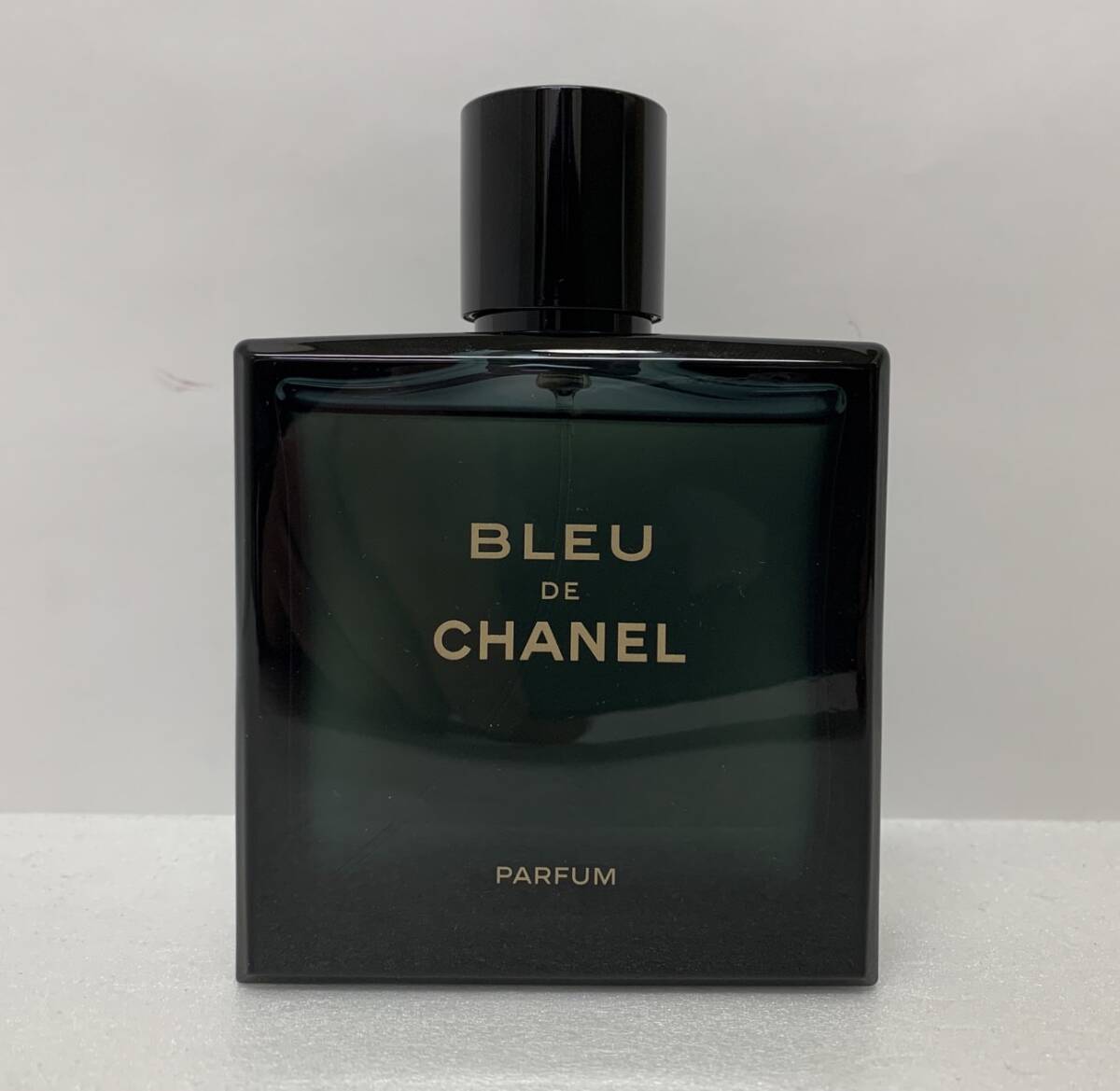 【ST18482MG】BLEU DE SHANEL PARFUM/ブルー ドゥ シャネル パルファム ヴァポリザター 100ml 残量:9割以上 香水 の画像1