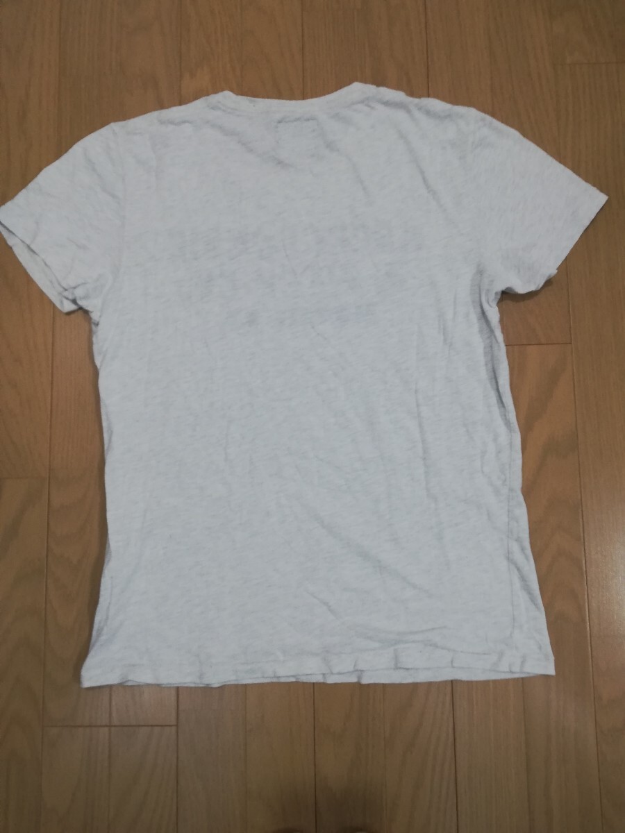 “Abercrombie & Fitch アバクロ【ヴィンテージ風カレッジデザインTシャツ】◆Sサイズ オートミールの画像2