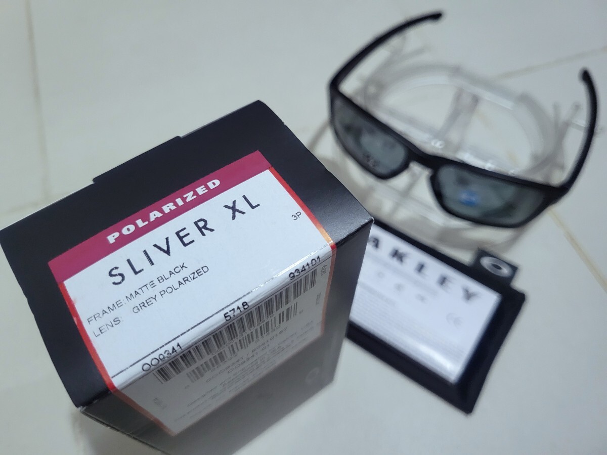 正規品 新品 偏光レンズ OAKLEY SLIVER XL オークリー スリバー GREY POLARIZED グレー ポラライズド MATTE BLACK サングラス OO9341-0157の画像6