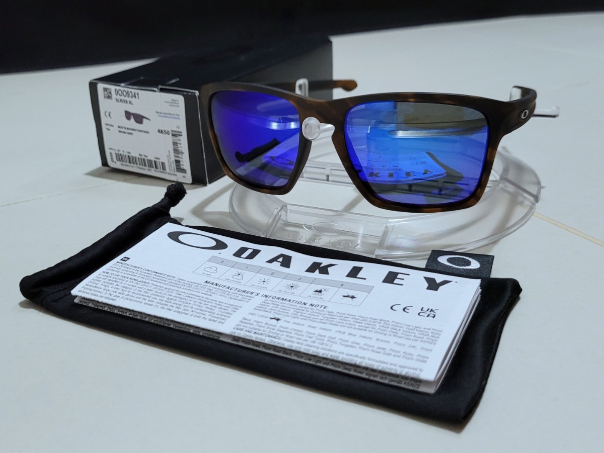 正規品 新品 偏光レンズ付き OAKLEY SLIVER XL オークリー スリバー エックスエル BLUE IRIDIUN POLARIZED ブルー ポラライズド サングラスの画像1