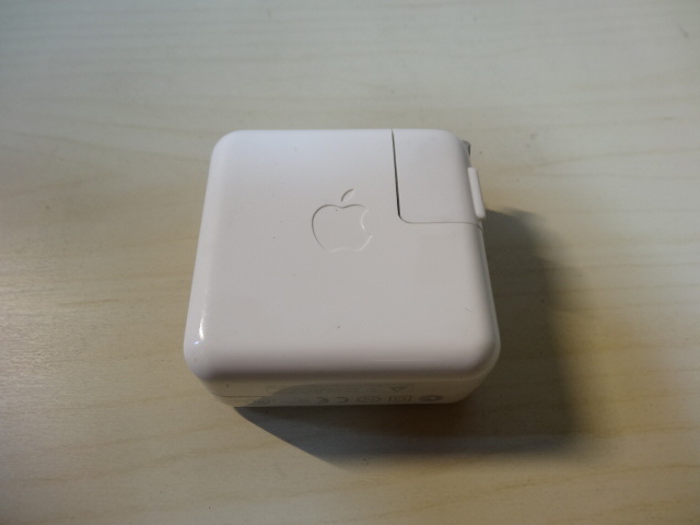 [送料無料 即決] Apple Watch 木製充電ドックステーションと充電ケーブル USED_画像8