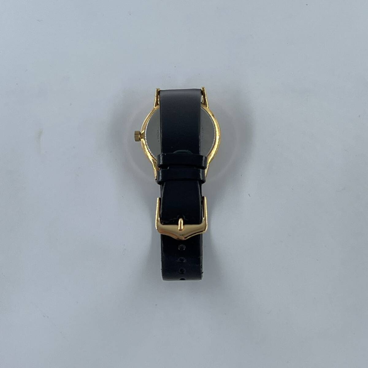 K4 【稼働品】HMT SONA 腕時計 17石 黒ベルト ゴールド 手巻き メンズの画像5