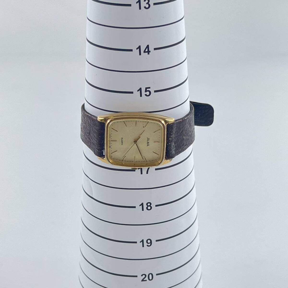 G4 ALBA アルバ 腕時計 クォーツ Y131-5530 GL898 18合成皮革 3針 茶ベルト セイコー SEIKO _画像5