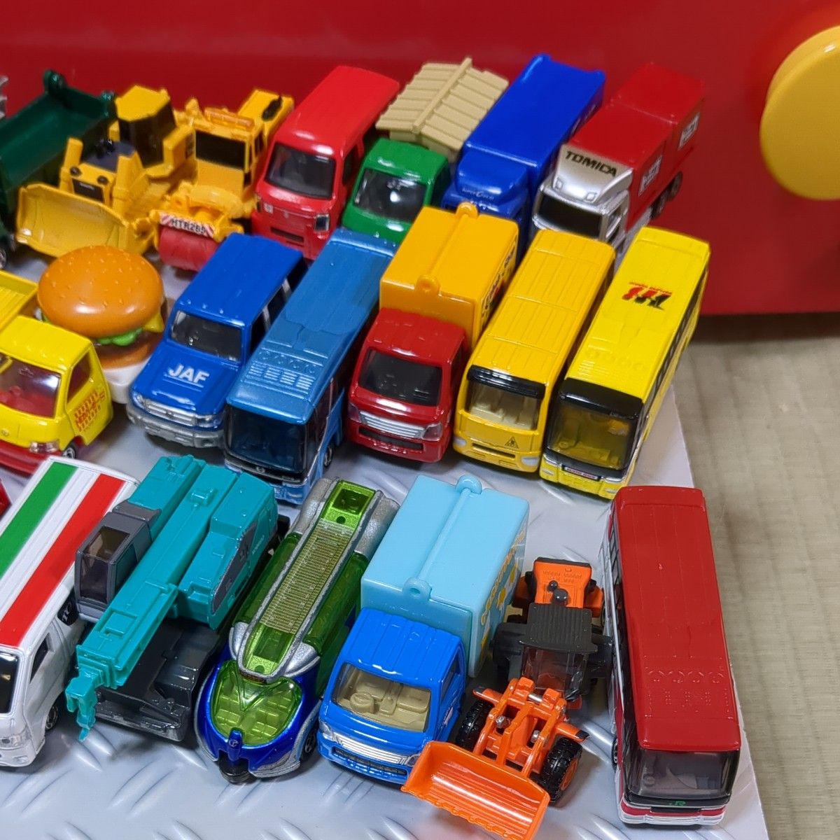 トミカ30台セットまとめ売り|Yahoo!フリマ(旧PayPayフリマ) トミカ30台セットまとめ売り|Yahoo!フリマ(旧PayPayフリマ)