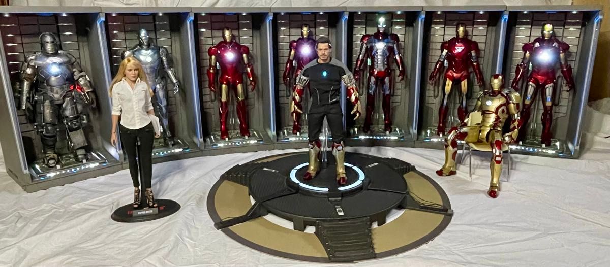 HotToys ホットトイズ　Ironman Mk.Ⅶ アイアンマン　マーク７　ホール・オブ・アーマー×1セット