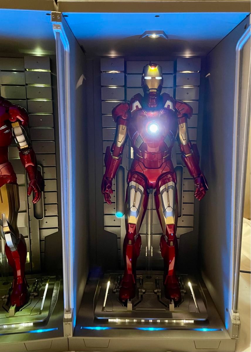 HotToys ホットトイズ　Ironman Mk.Ⅶ アイアンマン　マーク７　ホール・オブ・アーマー×1セット